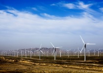 技术、市场跟不上 风光设备退役难“风光”