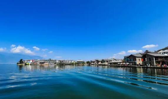 &ldquo;宰&rdquo;客　冷了国内火了境外